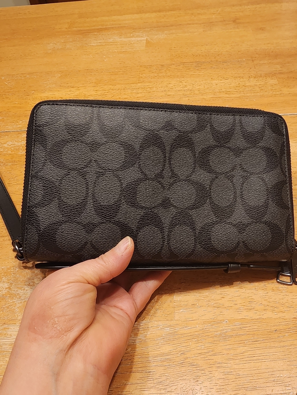 Coach Double Zip Travel Organizer Wallet Black Embossed Leather - Picture 6 of 16
